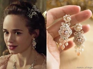 Jewelry Flora Small Pearl & Crystal Bridal Chandelier Earrings