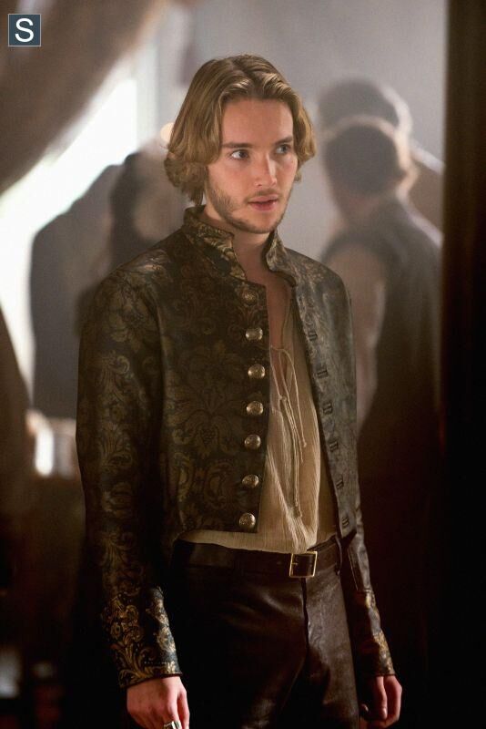 long may she reign — TOBY REGBO as FRANCIS VALOIS ↴ Reign