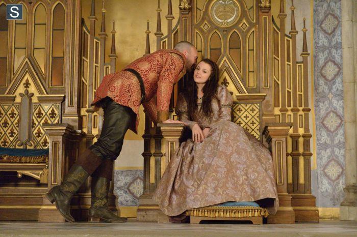 Reign season 1 episode 1 new arrivals