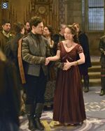 Reign Episode 1 17-Liege Lord Promotional Photos 595 slogo (8)