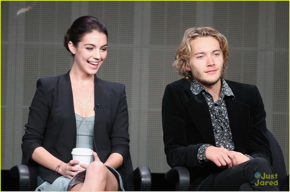 Toby Regbo, Reign Wiki