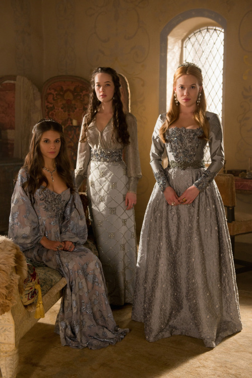 reign dresses kenna 