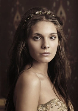 Kenna de Poitiers/Tropes, Reign CW Wiki