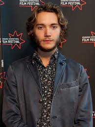 File:Toby Regbo (14583629550).jpg - Wikipedia