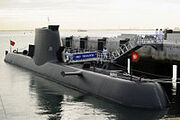 200px-Chegada do submarino NRP Tridente à Base Naval do Alfeite
