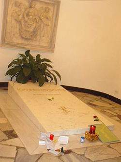 Ioannes Paulus PPII tomb