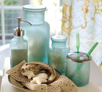 Tropical-bath-and-spa-accessories