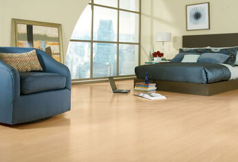 Laminate-flooring-maple-52455-2119135.jpg