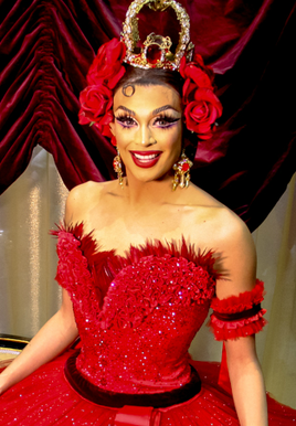 Valentina DragCon cropped
