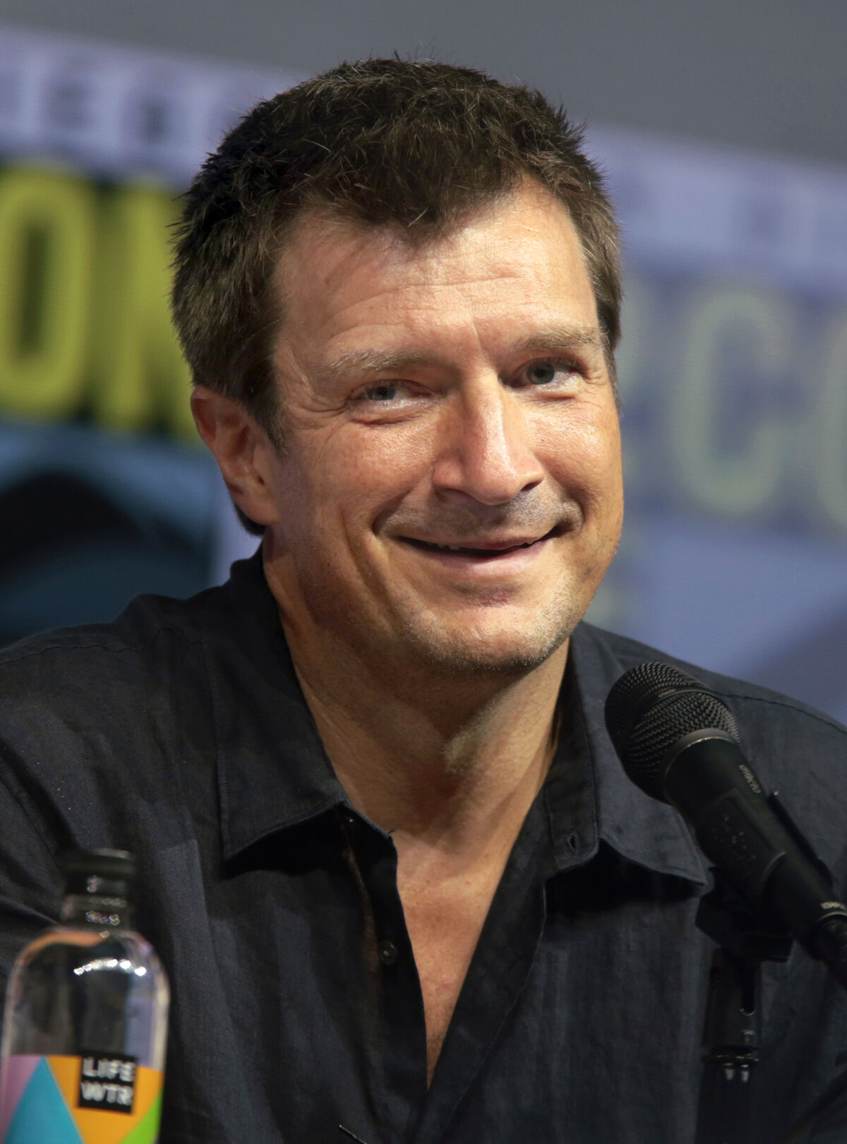 Nathan Fillion Resident Alien Wiki Fandom 3293