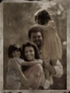 Barryspicture.jpg (26 КБ) Семейный снимок