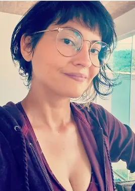 Luisa Palomanes profile