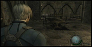 RE4castlediningroom4