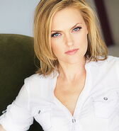 Elaine Hendrix