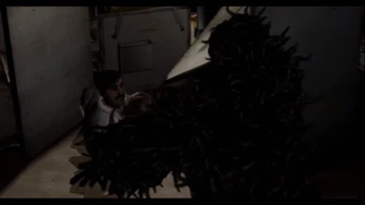 El Hombre sanguijuela ataca al doctor