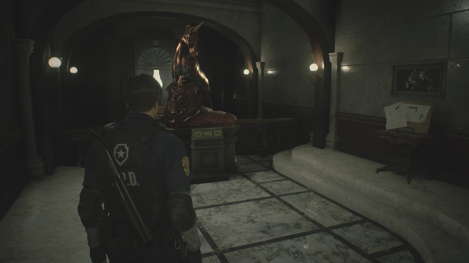 unicorn statue resident evil 2