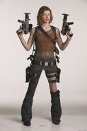 Resident-evil-apocalypse-alice1