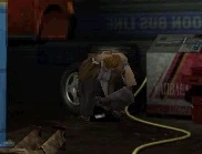 Dario en The Mercenaries en la gasolinera