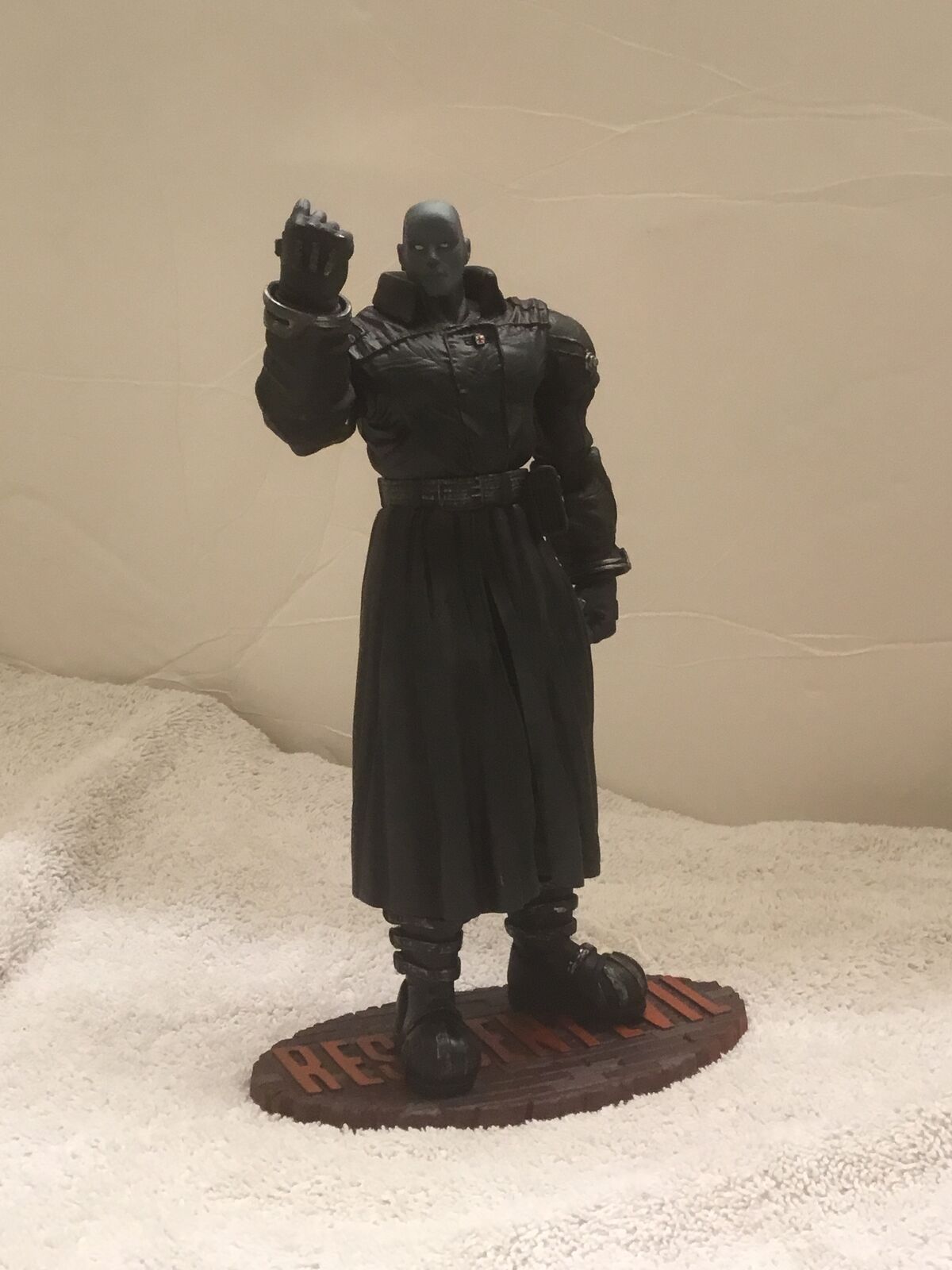 Mr. X figurine Resident evil 2 remake Biohazard figure mister