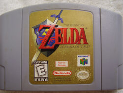 Legend of Zelda: Ocarina of Time - Gold Collector's Edition (N64, 1998)