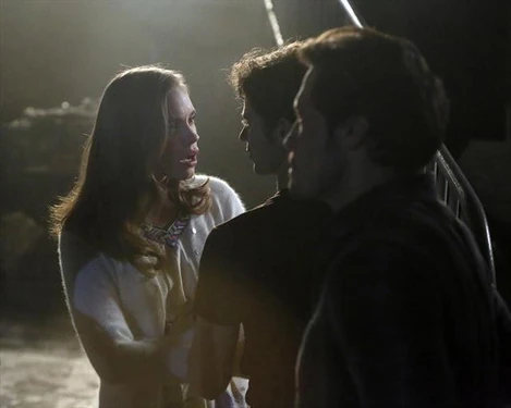 Charlotte Looks Concerned While Talking to Declan