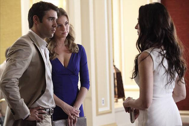  Revenge: Season 2 : Emily VanCamp, Madeleine Stowe, Gabriel  Mann, Henry Czerny, Ashley Madekwe, Nick Wechsler, Josh Bowman, Barry  Sloane, Christa B. Allen, Connor Paolo: Movies & TV