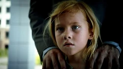 1x02 CharlieStrangerFlashback