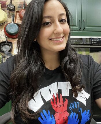 Nicole Enayati | Rhett and Link Wiki | Fandom