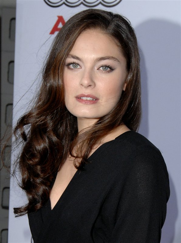 Alexa Davalos man in high castle