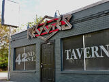 Reggie's 42nd Street Tavern