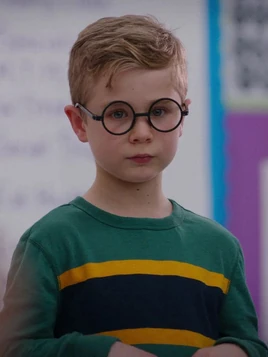 Austin Miller | Ginny & Georgia Wiki | Fandom