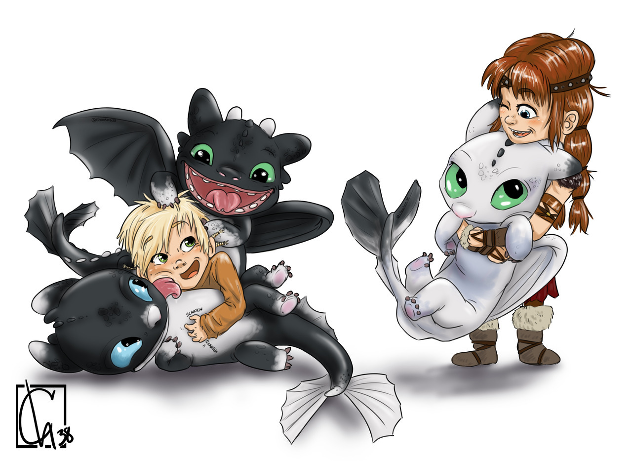 What do you prefer: 2 winged night light or 4 winged night light? +other discoveries on the wiki : r/httyd