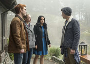 2x14-08 The-Hills-Have-Eyes Archie, Betty, Veronica and Jughead