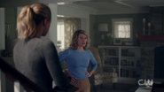 RD-Caps-2x05-When-a-Stranger-Calls-43-Betty-Alice