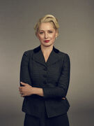 Gloria Grandbilt (Katherine LaNasa)