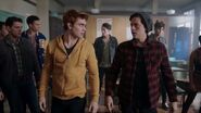2x20-13 Shadow-of-a-Doubt Kevin, Archie and Jughead