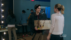 Season 1 Episode 11 To Riverdale and Back Again Betty and Jughead working on Homecoming