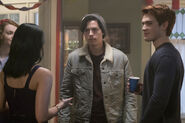 RD-Promo-1x10-The-Lost-Weekend-17-Veronica-Ethel-Jughead-Archie