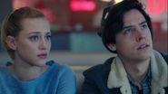 Season 1 Episode 8 The Outsiders Jughead Betty (2)