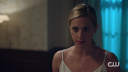 RD-Caps-2x05-When-a-Stranger-Calls-87-Betty