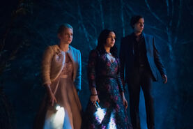 RD-Promo-3x22-Apocalypto-03-Betty-Veronica-Jughead