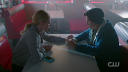 RD-Caps-2x05-When-a-Stranger-Calls-59-Betty-Jughead