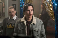 RD-Promo-1x10-The-Lost-Weekend-11-Betty-Jughead