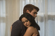 RD-Promo-1x10-The-Lost-Weekend-06-Archie-Veronica