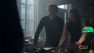 RD-Caps-2x08-House-of-the-Devil-102-Archie-Veronica