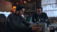 RD-Caps-2x09-Silent-Night-Deadly-Night-148-Jughead-FP