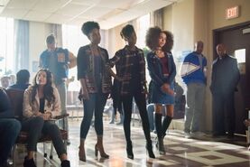 Riverdale-2x01-15