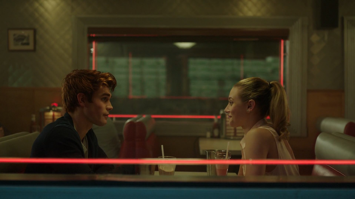 Riverdale sezon 1 ep 1 sale