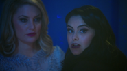 Season 1 Episode 11 To Riverdale And Back Again Alice and Veronica (2)