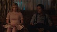 2x12-13 The-Wicked-and-the-Divine Betty and Jughead